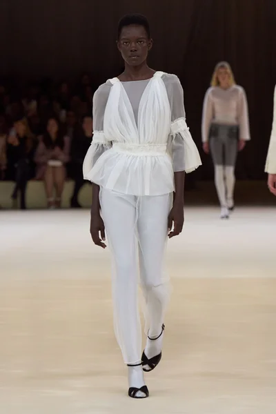 Look 6